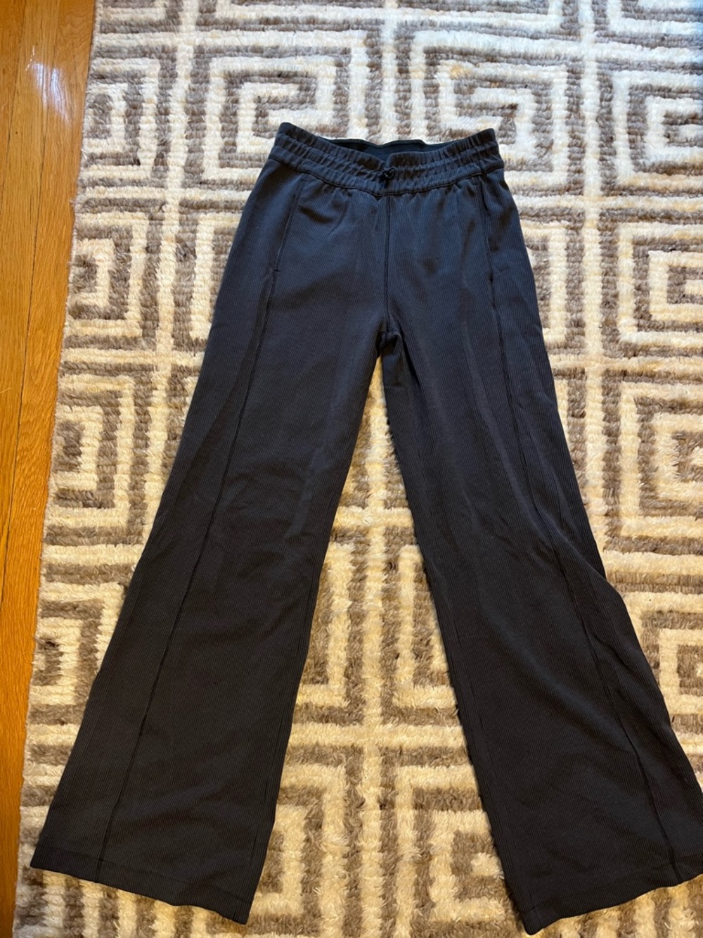 Lululemon Ribbed Softstreme Pants